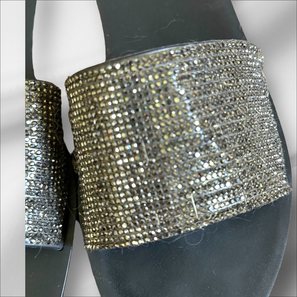 Vince Camuto Jaquell Pool Slides! Black and Silver Sequined EUC Size 8 - Picture 7 of 13